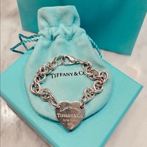 Authentic Tiffany & Co. Heart Tag Bracelet comes with box, Tiffany bag, gift bag